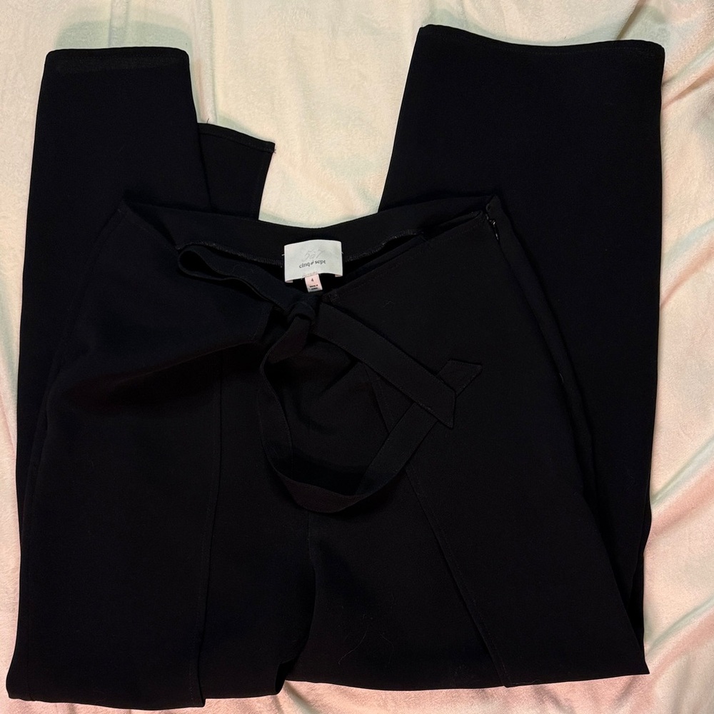 Cinq à Sept Elegant Black Women's Pants